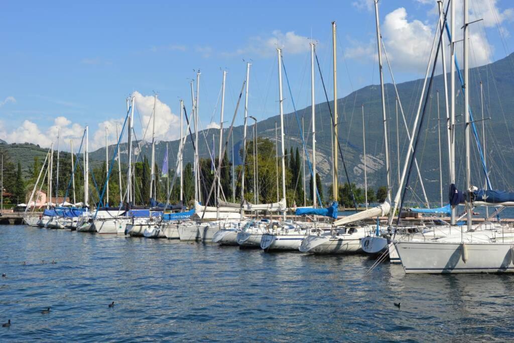 Appartamento Sunrise - Centro Storico N2 Riva del Garda Dış mekan fotoğraf